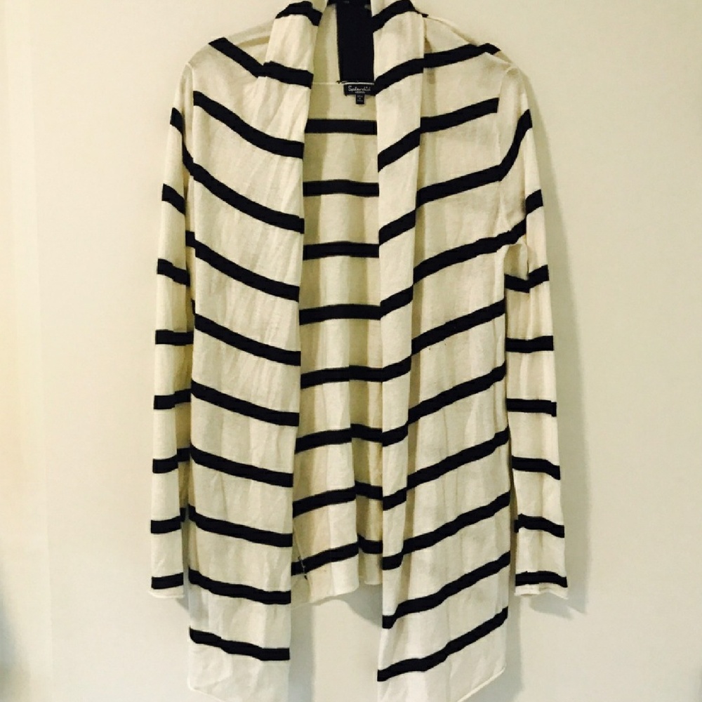 Splendid Cardigan black white